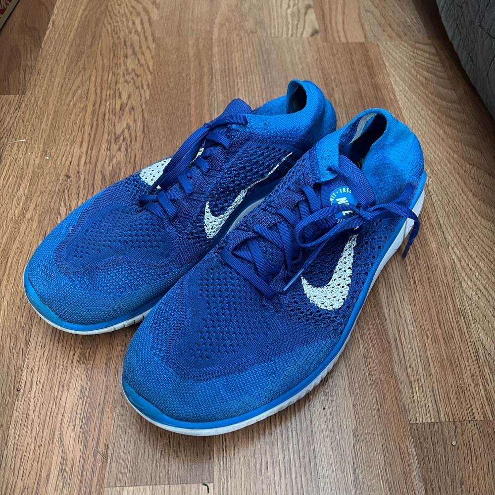 Nike Blue and White Men's free run Shoes